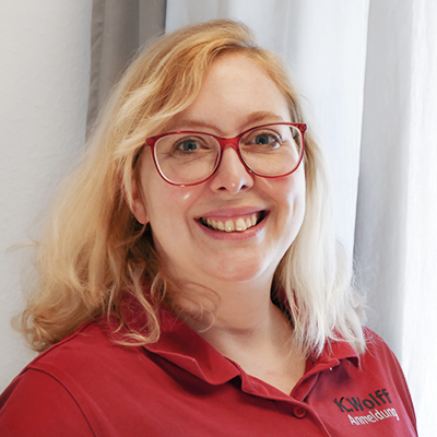 K. Wolff in der Anmeldung der Physiopraxis in Lehrte